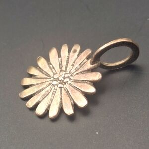 Silpada Israel Sterling Daisy Flower Pendant – Vintage Late 1990s/early 2000s